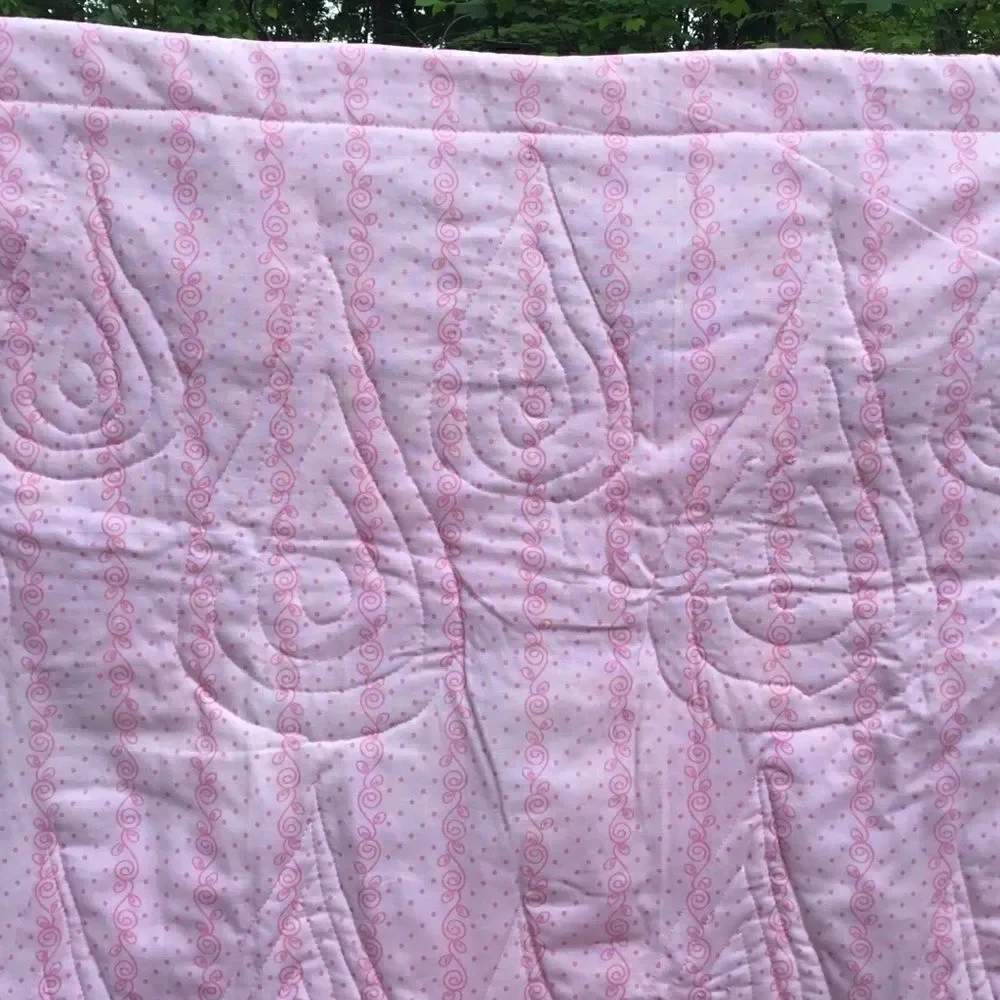 NWT. Hand Crafted Pinks Aboriginal Prints Quilt